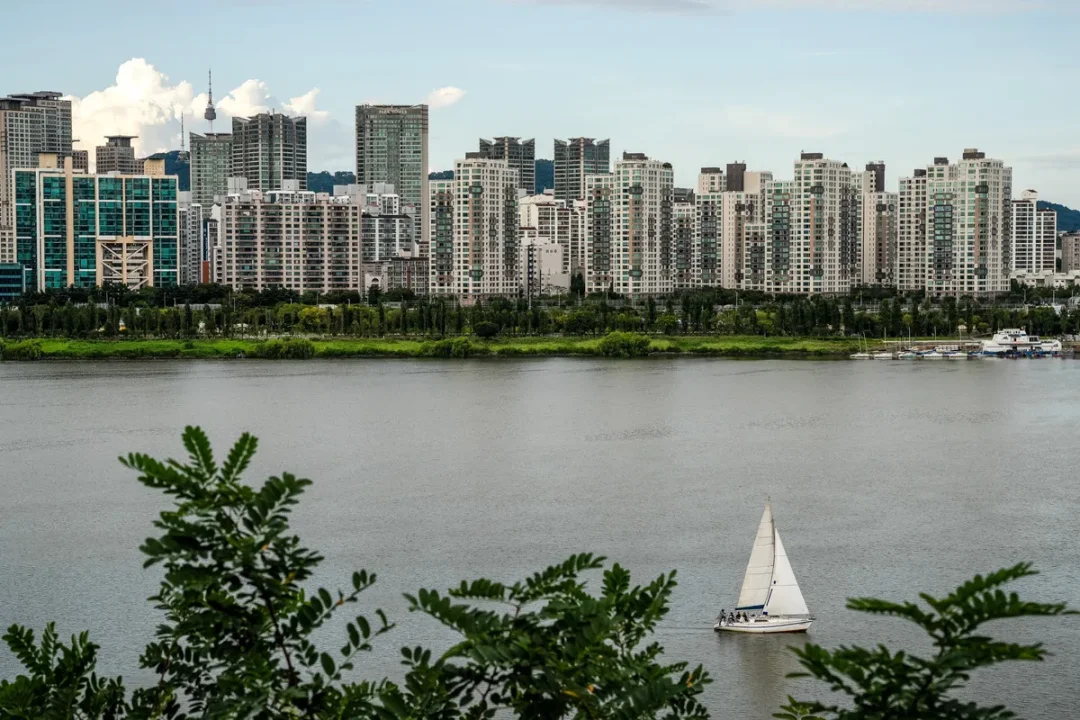 2025102112304439392254-77 2025102112304439392254-77